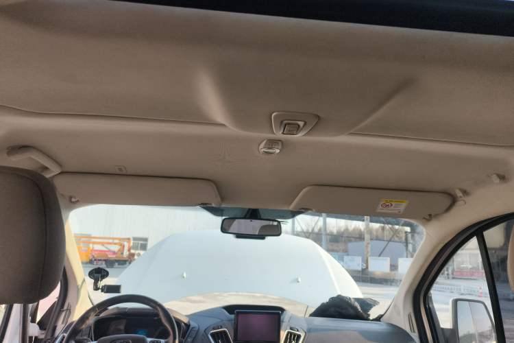 Used Ford Tourneo Custom 2017 2.0T Automatic Elite Version
