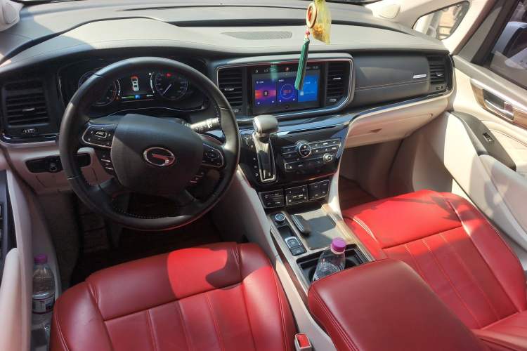 Used GAC Trumpchi M8 2020 Flagship Model 390T Deluxe Edition Center Console