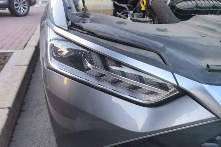 Used BYD Qin PLUS 2023 Champion Edition DM-i 55KM Superior Model Right Front Headlight