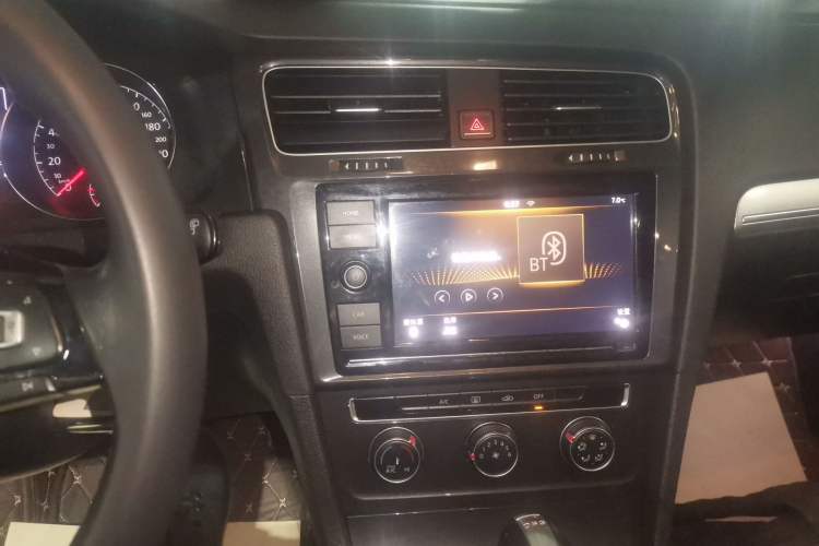 Used Volkswagen Golf 2019 200TSI DSG Comfort & Ambition Edition China VI Standard