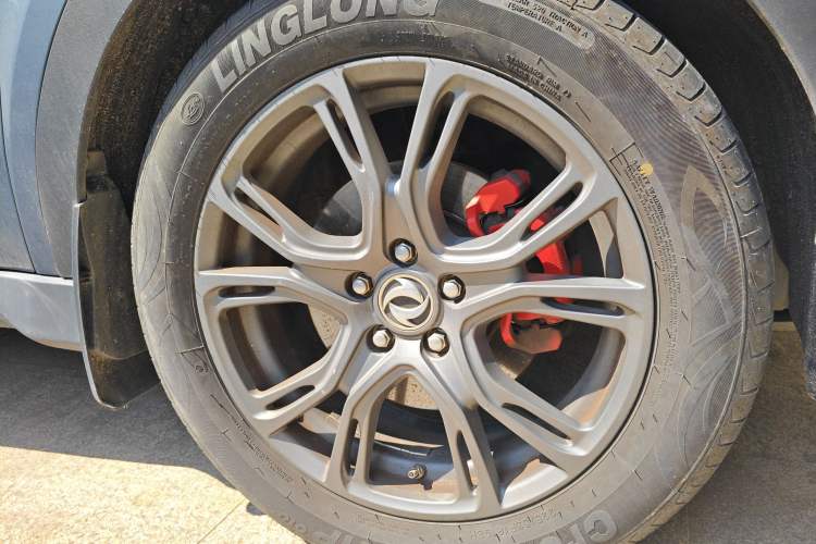 Used Dongfeng Fengon 580 2017 1.5T CVT Smart Connectivity Model