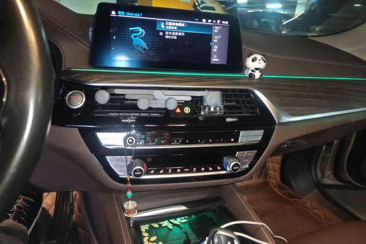 Used BMW 5 Series New Energy 2020 Mileage Upgrade Version 530Le Pioneer Edition
