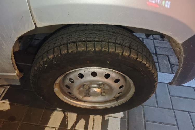 Used Wuling Zhiguang 2023 1.5L Practical Version 5/7 Seats Exterior 1