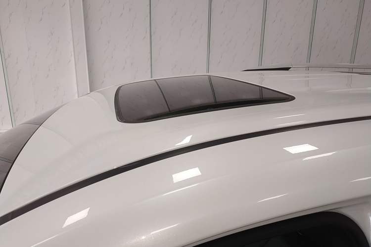 Used Toyota Sienna 2021 2.5L Hybrid Platinum Edition