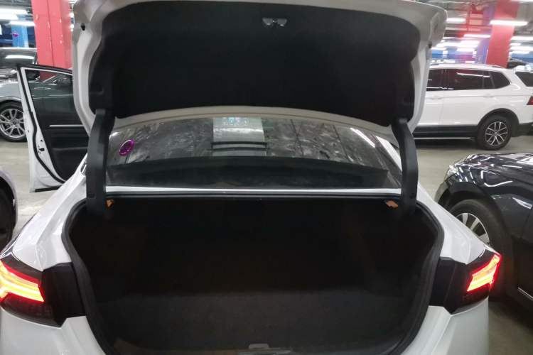 Used Nissan Teana 2022 2.0L XL-TLS Enjoyment Edition
