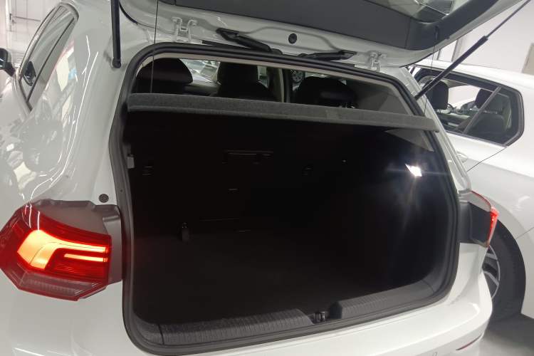 Used Volkswagen Golf 2023 200TSI DSG Pro Trunk