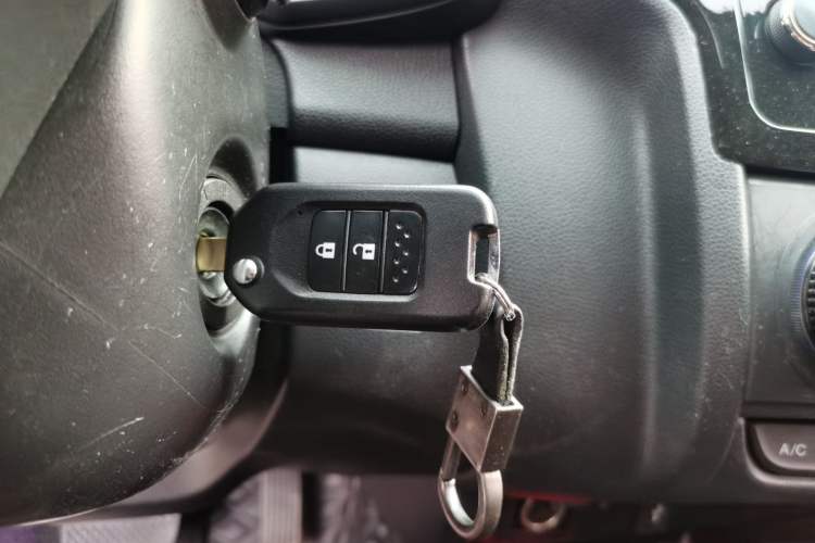 Used Honda Fit 2018 1.5L CVT Comfort Sunroof Version Vehicle Key