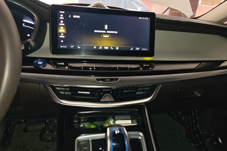 Used Geely Auto Jiajie New Energy 2019 1.5TD PHEV Deluxe Edition Audio And AC Panel