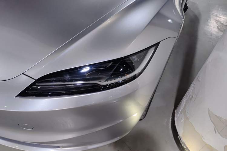 Used Tesla Model 3 2023 Long-Range All-Wheel-Drive Version