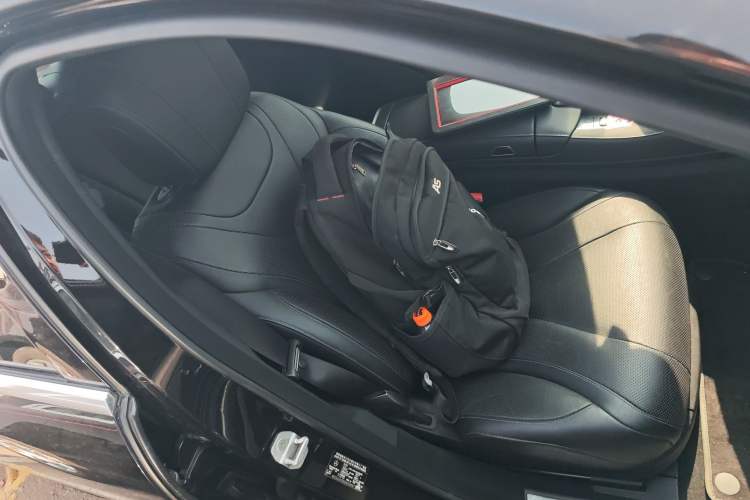 Used Mercedes-Benz S-Class 2014 S 320 L Business Model