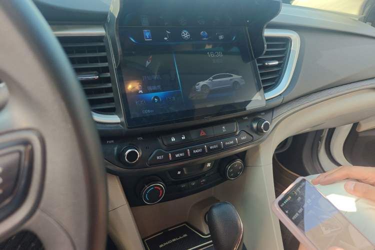 Used Buick GT 2015 15N Automatic Elite Version
