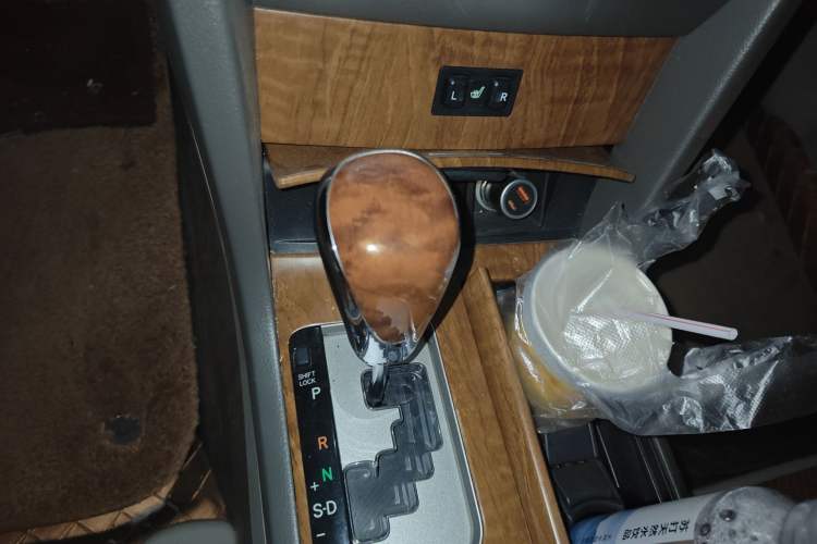 Used Toyota Camry 2010 240G NAVI Luxury Navigation Edition
