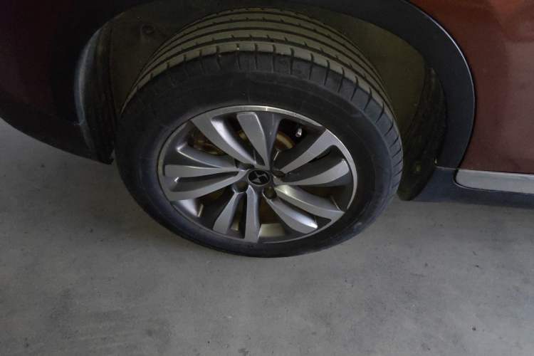 Used DS 6 2014 1.6T Luxury Edition THP160 Exterior 5