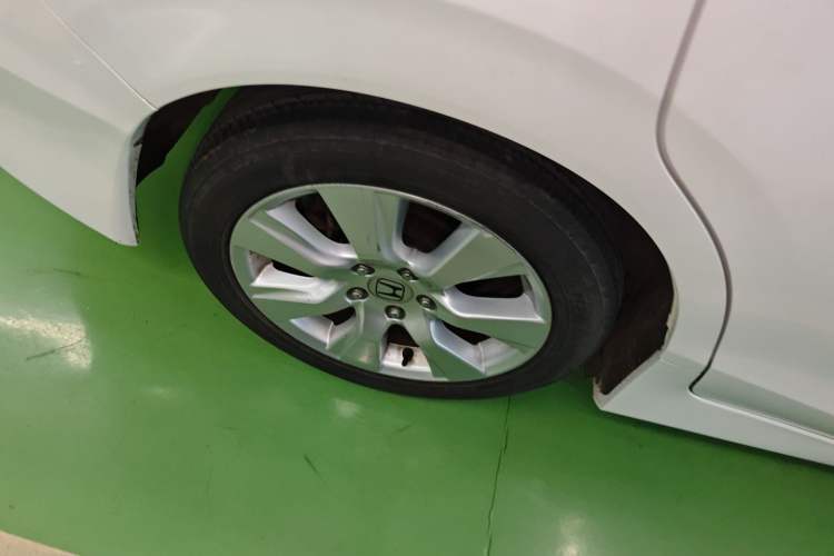 Used Honda Jade 2016 1.8L CVT Luxury Edition 5-seater
