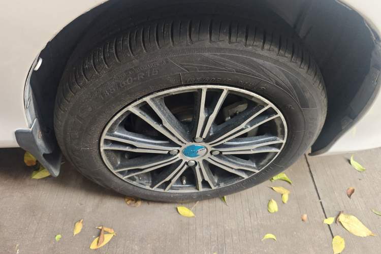 Used Toyota Vios 2019 1.5L CVT Innovation Edition Right Front Wheel Hub