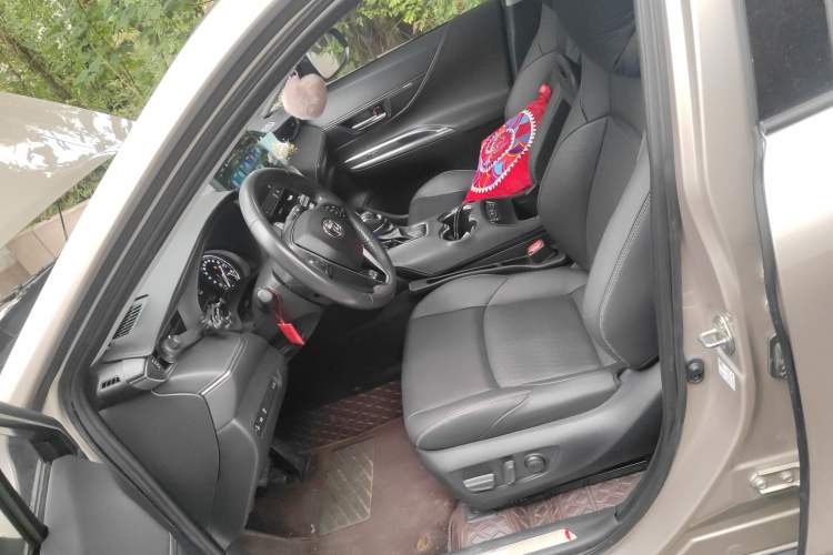 Used Toyota Venza 2022 2.0L CVT Two-Wheel Drive Prestige Edition