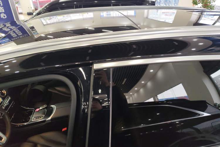 Used Mercedes-Benz GLC 2020 Facelifted GLC 260 L 4MATIC Dynamic Edition