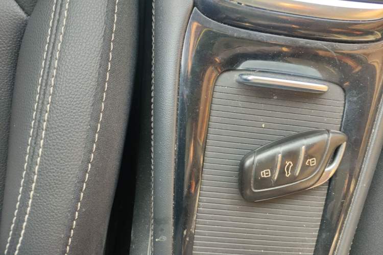 Used Roewe RX3 2018 1.6L CVT Flagship Edition
