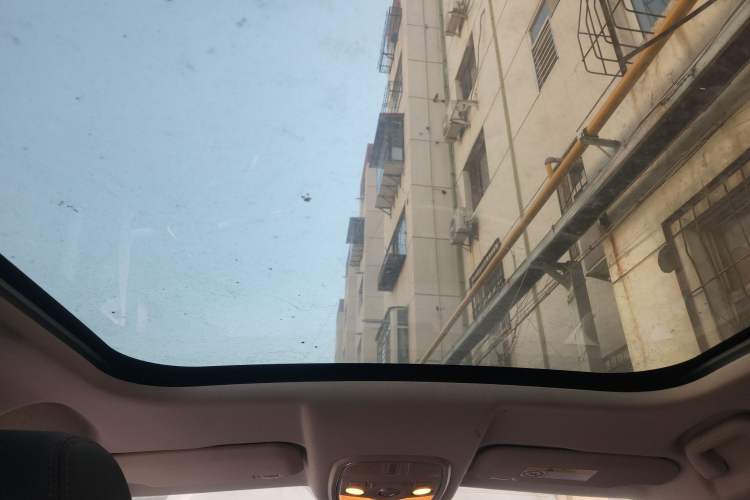 Used Haval H2s 2017 Red-Label 1.5T Dual-Clutch Luxury Model
