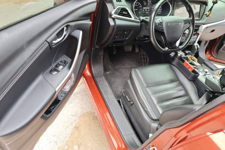 Used Venucia T90 2017 2.0L CVT Smart Edition