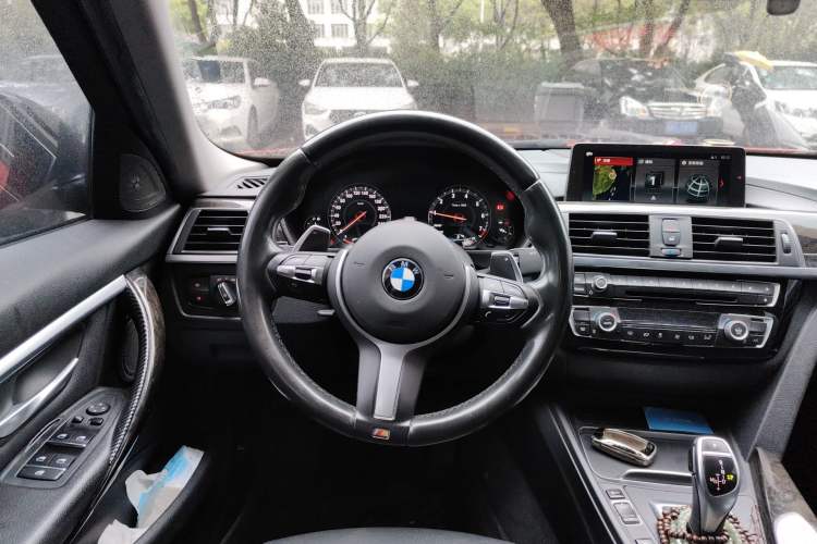 Used BMW 3 Series 2018 320Li M Sport Night Edition Steering Wheel