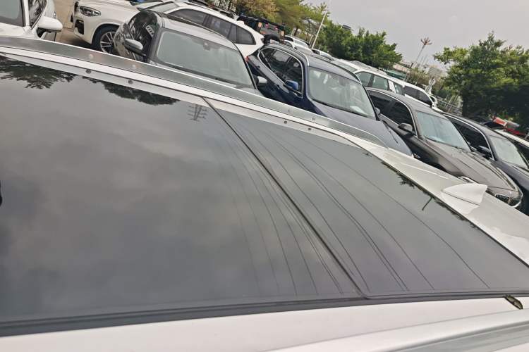 Used Cadillac XT4 2018 28T 4x4 Platinum Edition