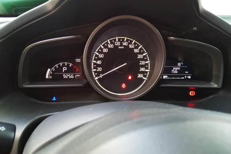 Used Mazda 3 Axela 2017 Sedan 1.5L Automatic Comfort Model Emission Standard China V