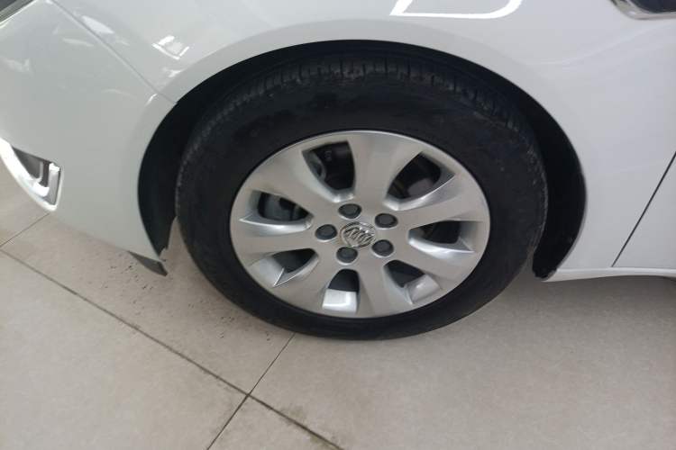 Used Buick Regal 2015 1.6T Elite Tech Model Left Front Wheel Hub