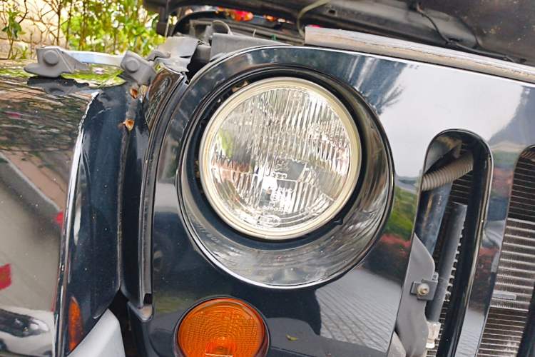 Used Jeep Wrangler 2010 3.8L Sahara two-door model
