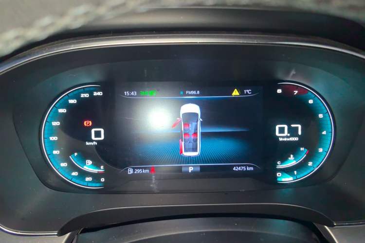 Used Roewe iMAX8 2021 400TGI Supreme Series Prestige Edition Instrument Cluster