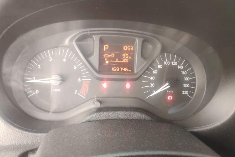 Used Citroen Elysee 2016 1.6L Automatic Fashion Model