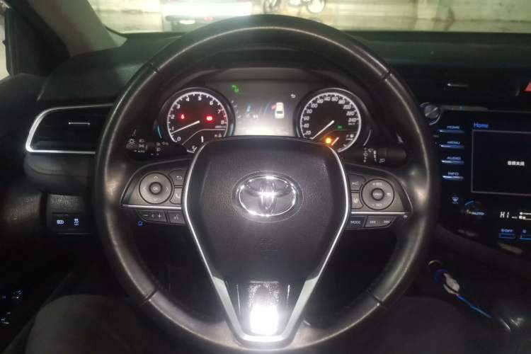 Used Toyota Camry 2018 2.5G Luxury Edition