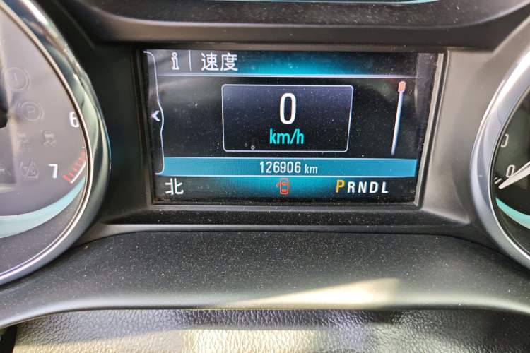 Used Buick Envision 2016 28T Four-Wheel Drive Elite Version Odometer Close Up
