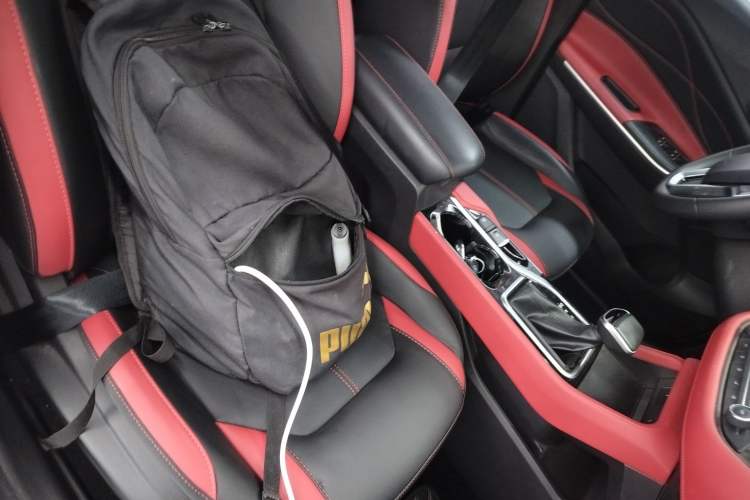 Used SOL X4 2021 1.5T CVT Mech Edition