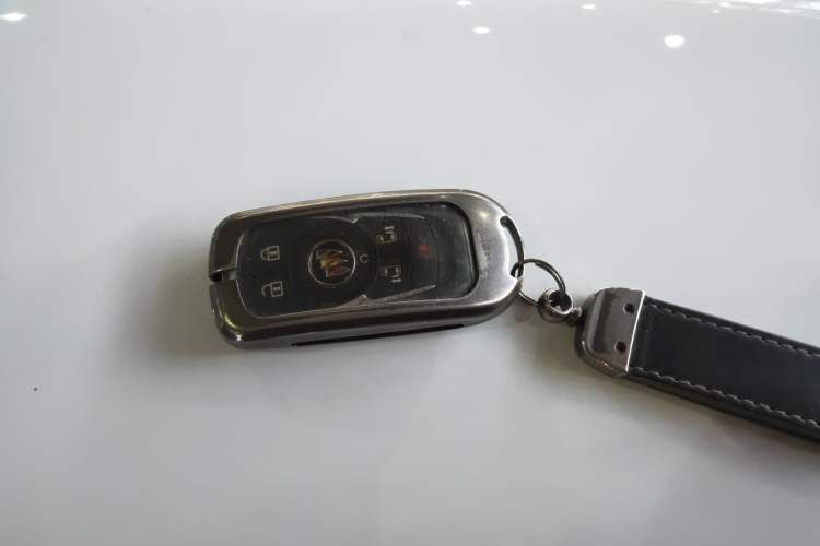 Used Buick GL8 2021 ES Land Cruiser 653T Luxury Edition
