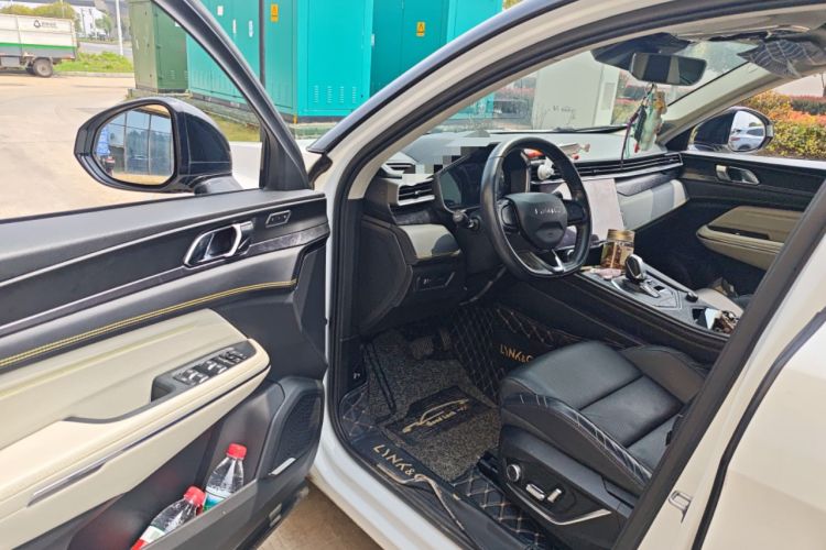 Used Lynk & Co 05 2020 2.0TD Two-Wheel Drive Shine Halo
