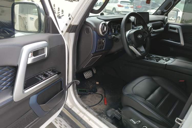 Used BAIC Off-Road BJ40 2019 PLUS 2.3T Automatic Four-Wheel Drive Premium Edition China VI Driver Seat