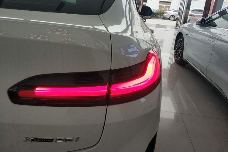 Used BMW X4 2022 xDrive 25i M Sport Package