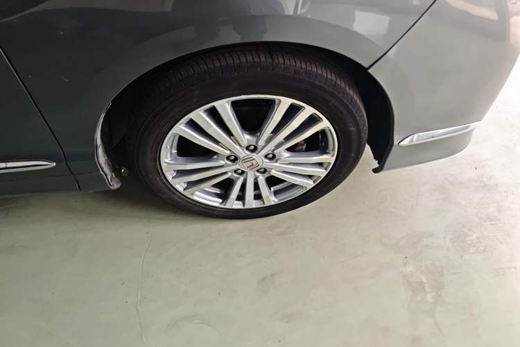 Used Honda Elysion 2016 2.4L Luxury Edition Right Front Wheel Hub