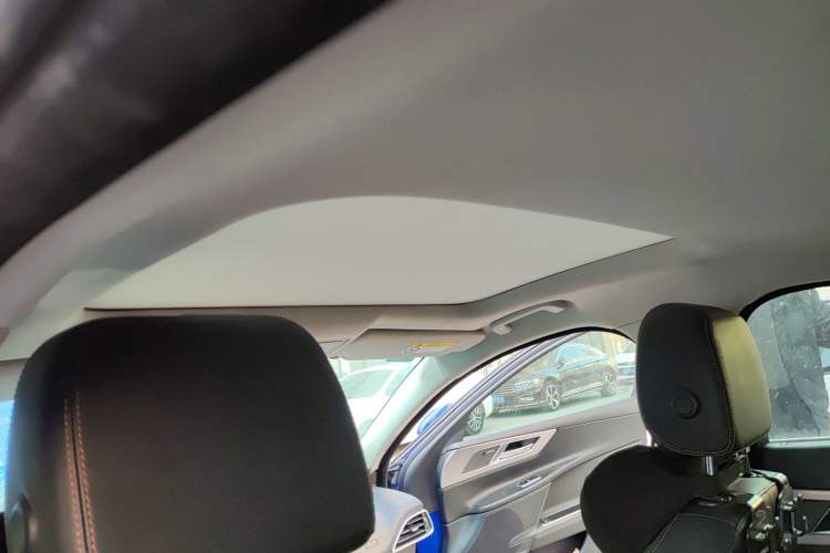 Used Jaguar XEL 2019 2.0T 200 PS Deluxe Edition
