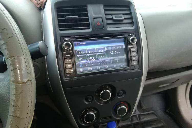 Used Nissan Sunny 2014 1.5XE Manual Elite Edition