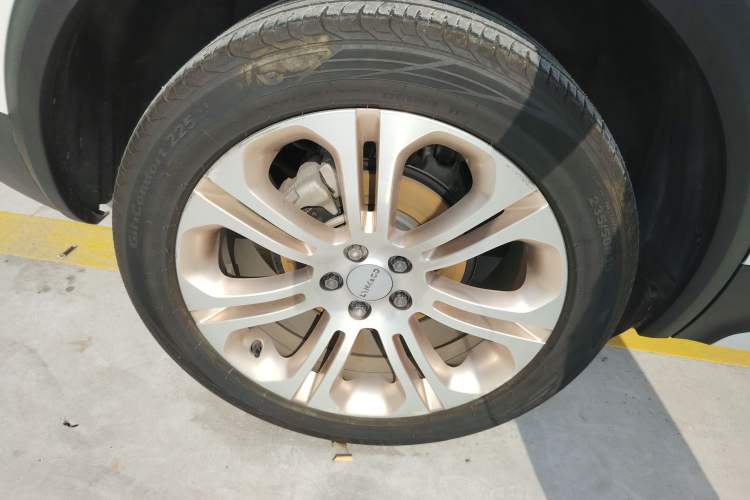 Used Lynk & Co 01 2017 2.0T Two-Wheel Drive Pro Edition
