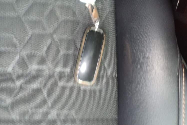 Used GAC Trumpchi GS3 2017 200T Automatic Elite Edition Interior 1