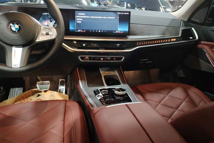 Used BMW X5 2023 xDrive 30Li Luxury M Sport Night Edition Package