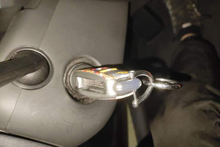 Used Audi Q2L 2018 35 TFSI Launch Exclusive Edition China VI Vehicle Key