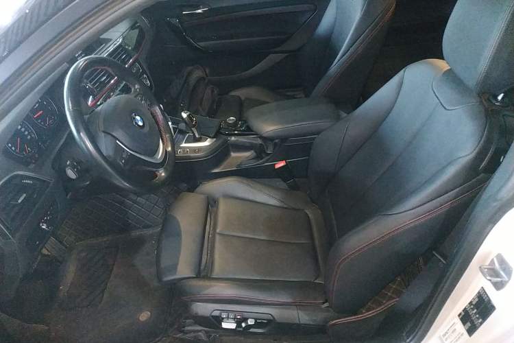 Used BMW 2 Series 2019 225i Sport Design Package
