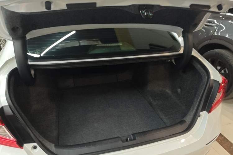 Used Honda Accord 2018 260TURBO Elite Edition China VI