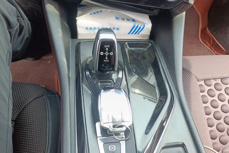 Used Lynk & Co 02 2018 1.5T DCT Two-Wheel Drive Sporty Version China V Standard Gear Lever