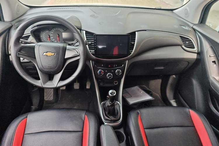 Used Chevrolet Trax 2017 1.4T Manual Two-Wheel Drive Comfort Model
