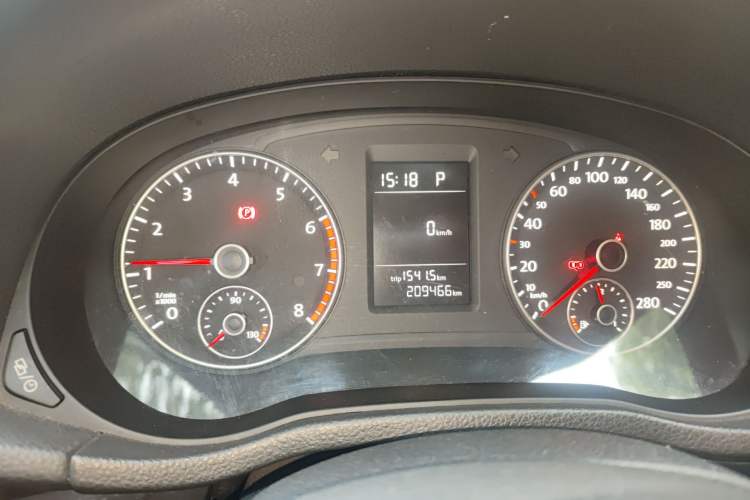 Used Volkswagen Passat 2011 1.4 TSI DSG Prestige Edition Instrument Cluster